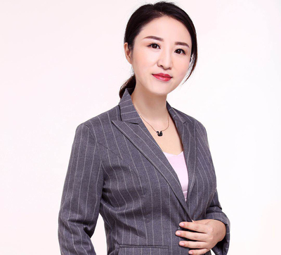 李青博士